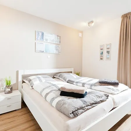 Apartment Lina