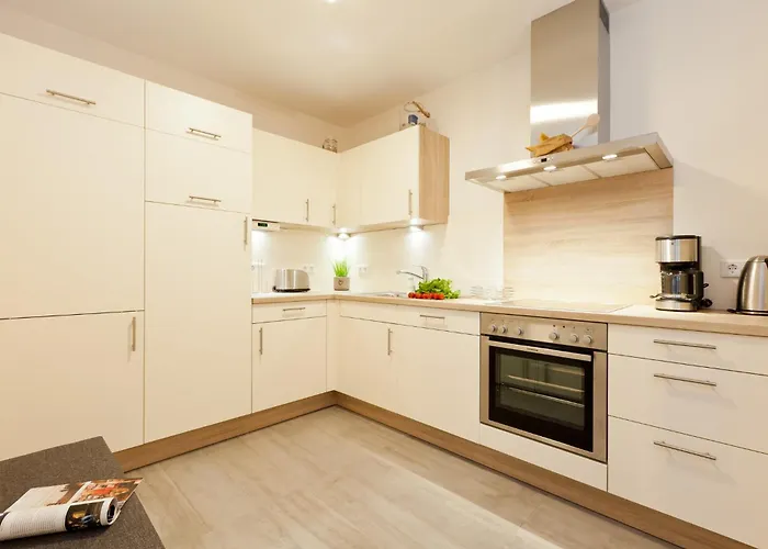 Lina ノルダーナイ