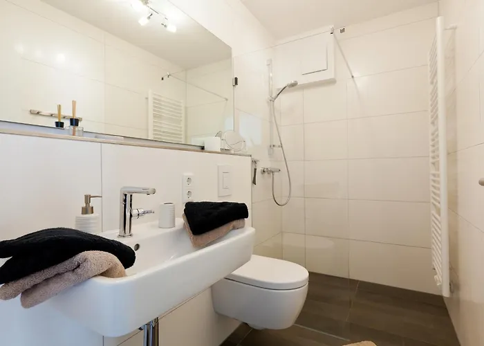 Lina * ノルダーナイ