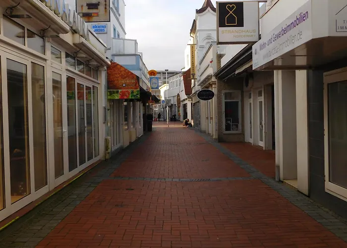 Lina ノルダーナイ